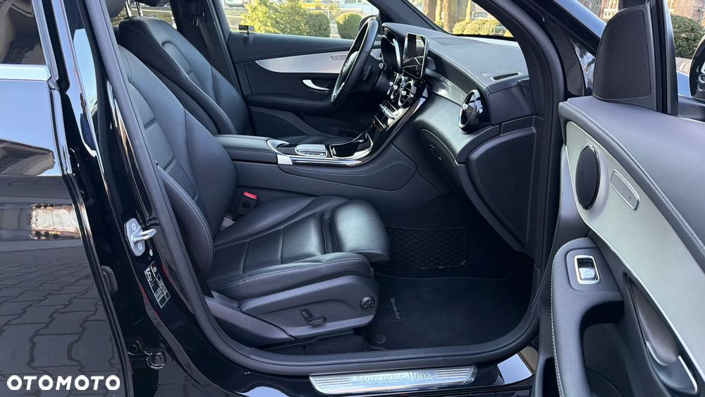 Mercedes-Benz GLC - 20
