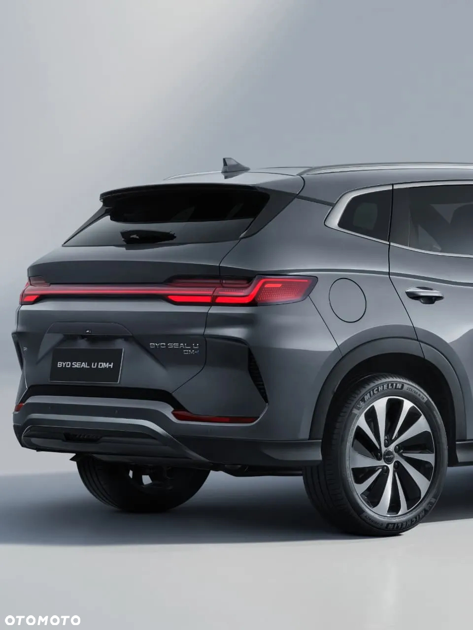 BYD Seal U DM-i AWD Design - 2