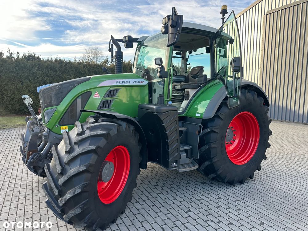 Fendt 724 S4 Plus RTK - 16