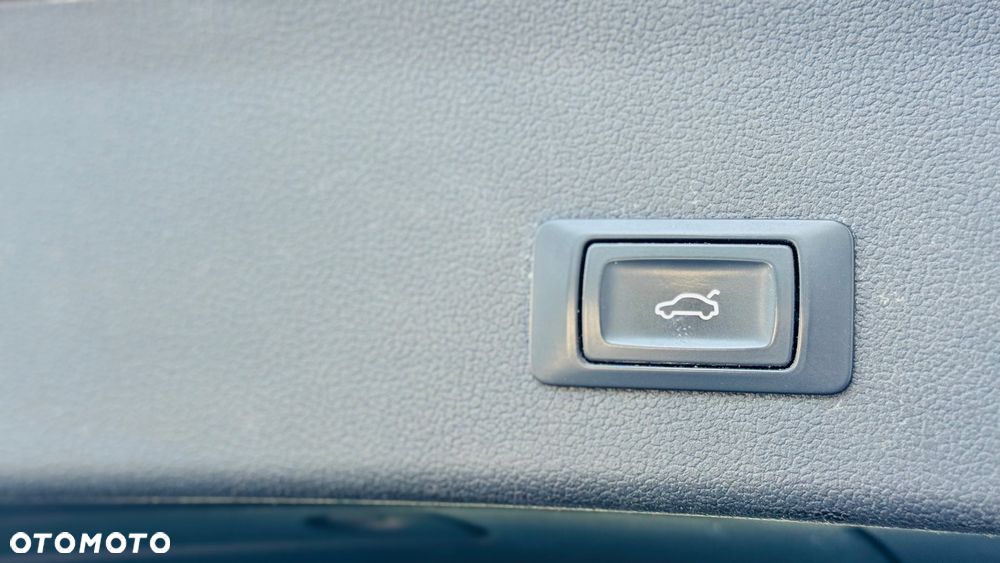 Audi A4 Avant 2.0 TDI S tronic sport - 27