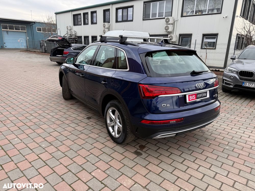 Audi Q5 50 TFSI e quattro S tronic sport - 8