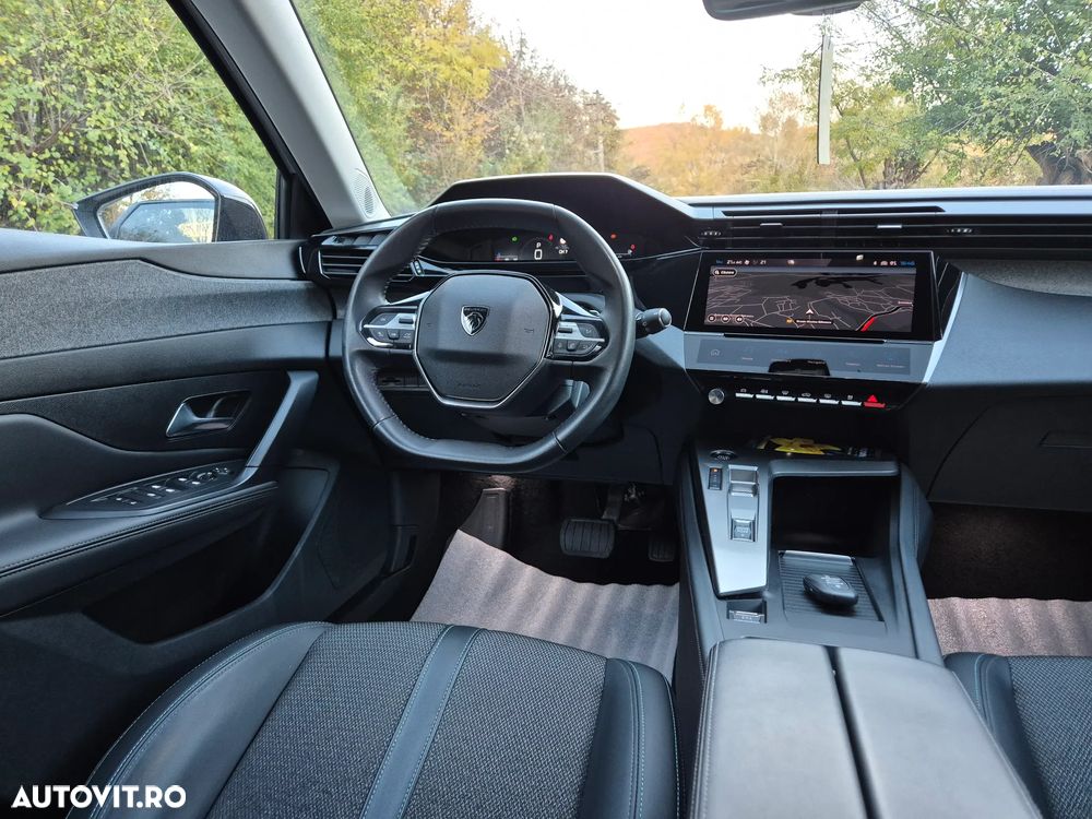 Peugeot 308 SW BlueHDi 130 EAT8 Allure Pack - 13