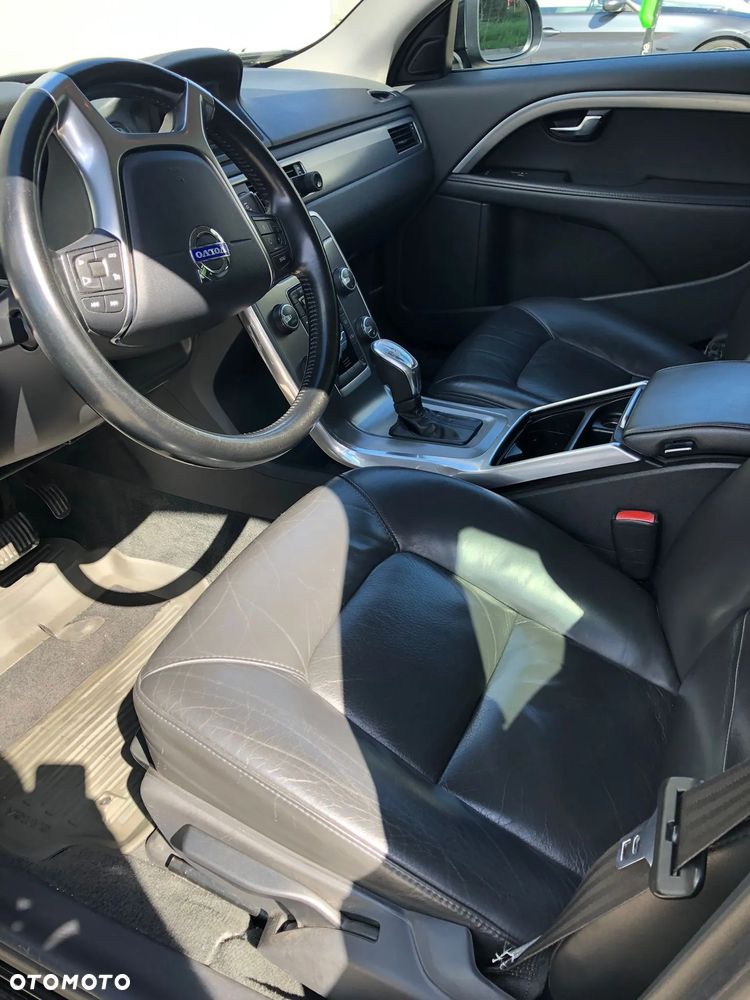 Volvo V70 - 9