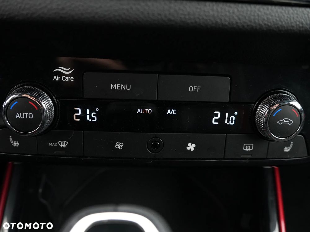 Skoda Fabia 1.5 TSI Monte Carlo DSG - 36