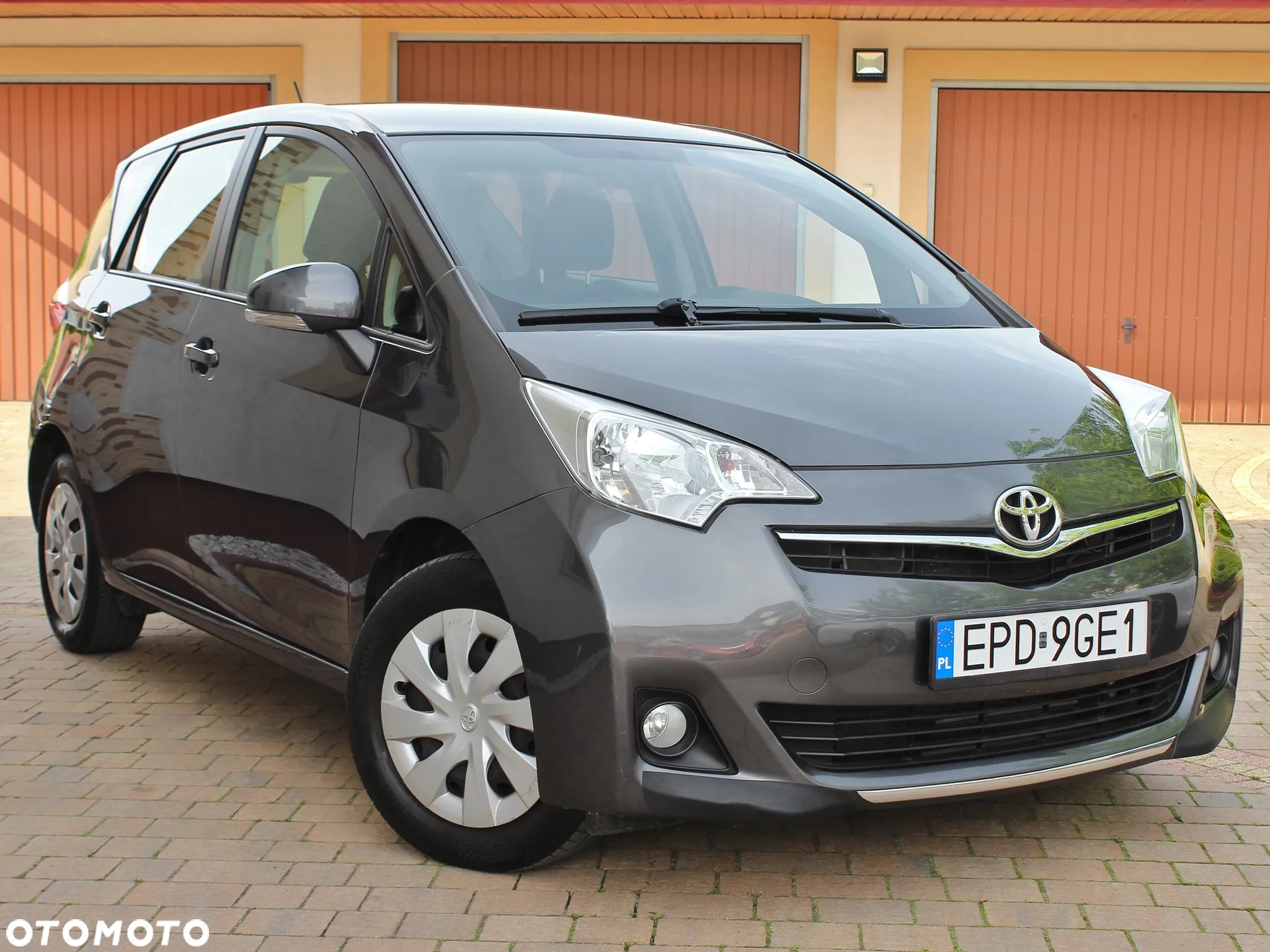 Toyota Verso S 1.33 VVT-i Multidrive Club - 12