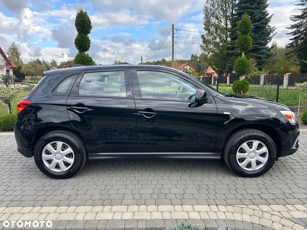 Mitsubishi ASX - 4