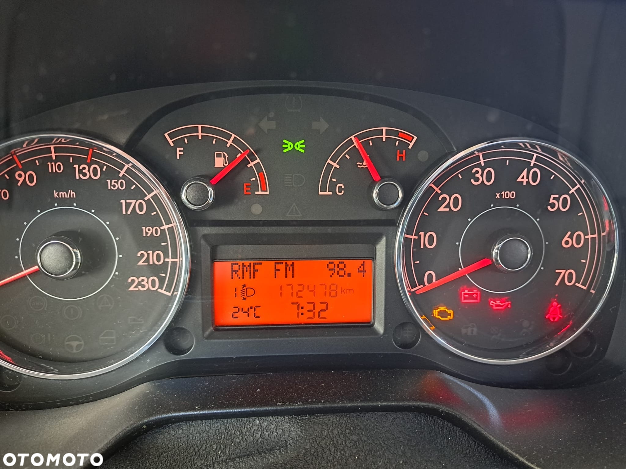 Fiat Grande Punto - 5
