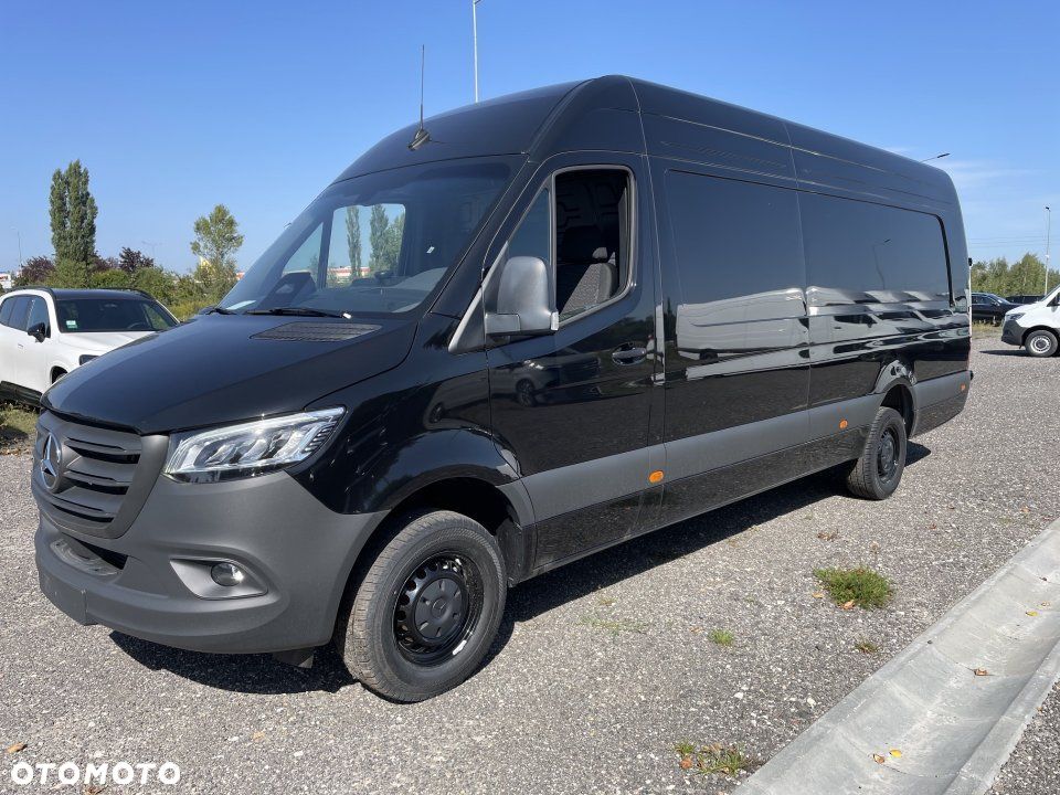 Mercedes-Benz Sprinter - 1