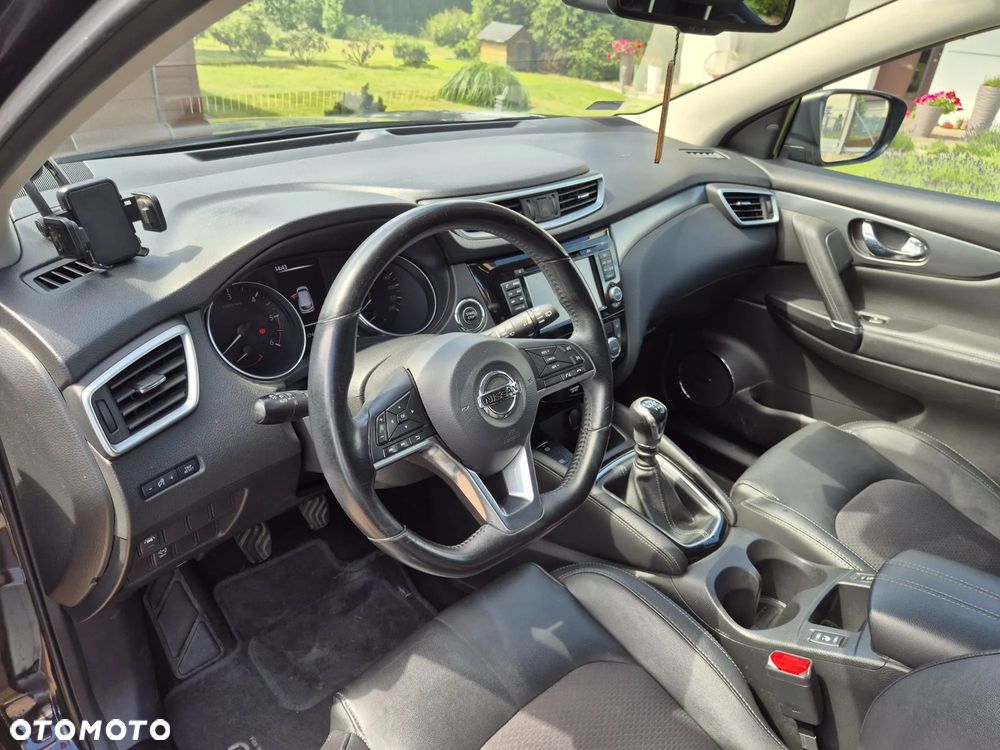 Nissan Qashqai 1.6 DCi Tekna EU6 - 15