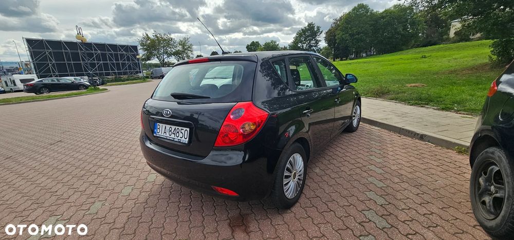 Kia Ceed 1.4 Comfort - 6