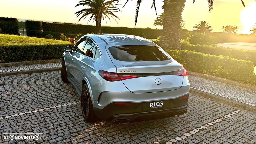 Mercedes-Benz GLC 300 de Coupe 4Matic - 30