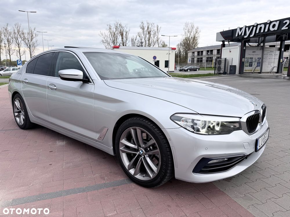 BMW Seria 5 530i xDrive Sport Line - 1