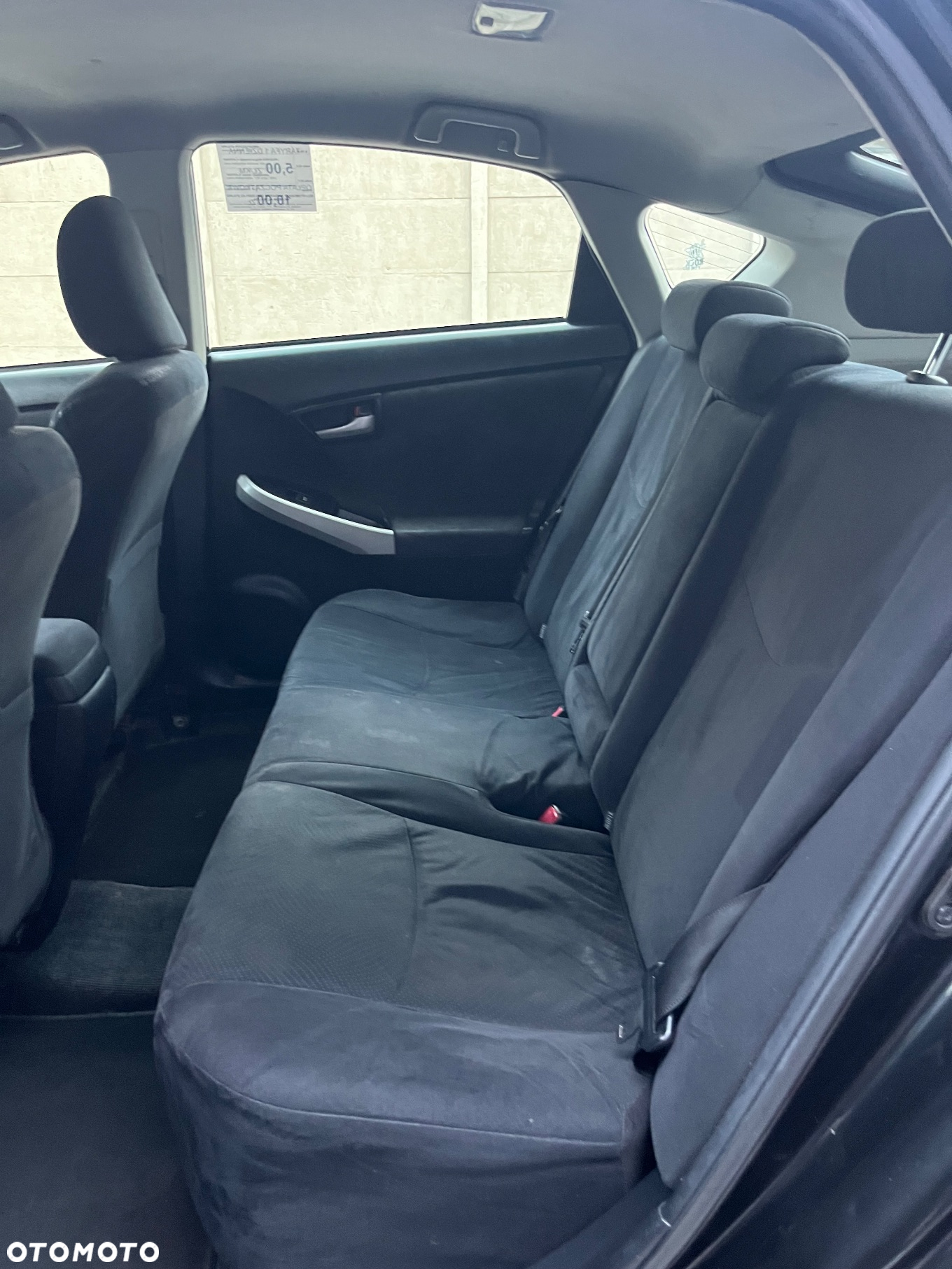 Toyota Prius 1.8 HSD Life - 14