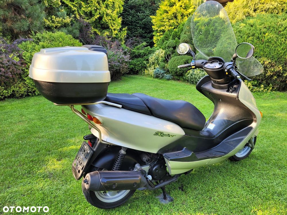 Yamaha Skyliner - 13