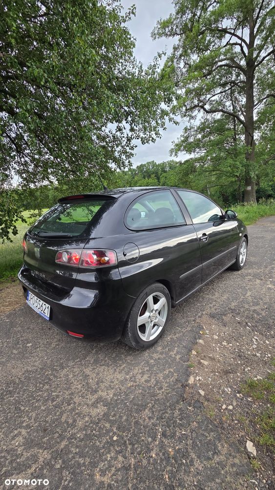 Seat Ibiza SC 1.4 16V Reference - 5