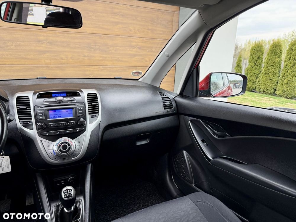 Hyundai ix20 1.4 Comfort - 21
