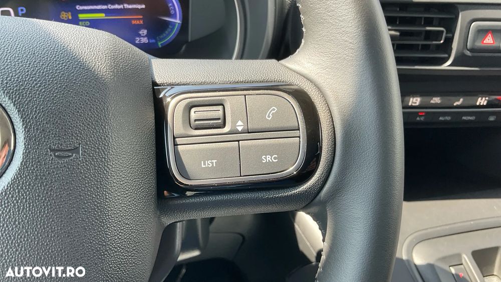 Toyota Proace 136 CP 50 kWh L2 6+1 Family+ - 31