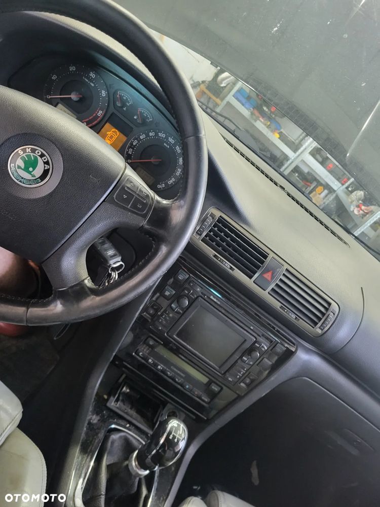 Skoda Superb 1.9 TDI Edition 100 - 7