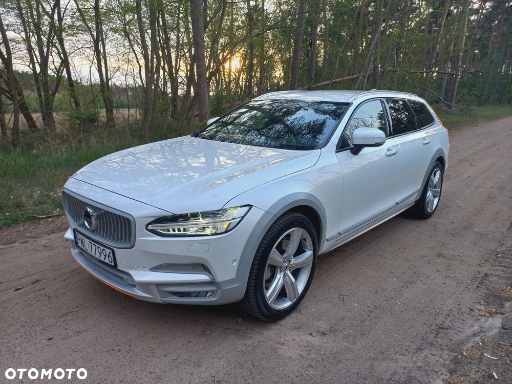 Volvo V90 - 24