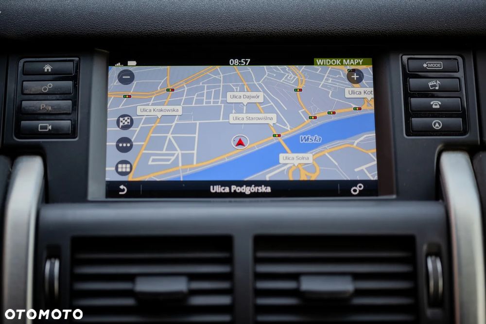 Land Rover Discovery Sport - 26