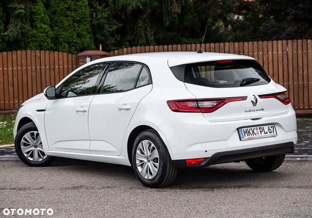 Renault Megane 1.2 Energy TCe Life - 9
