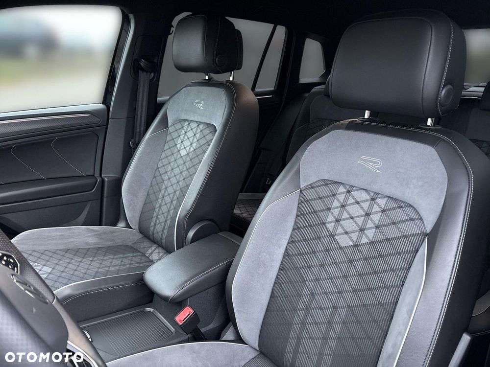 Volkswagen Tiguan - 10