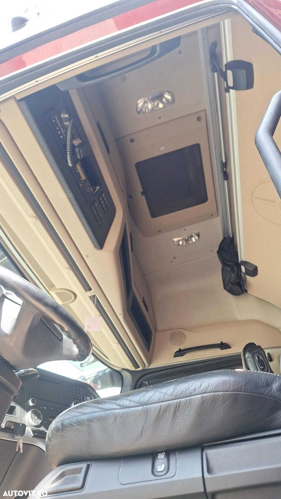 Mercedes-Benz Actros - 8