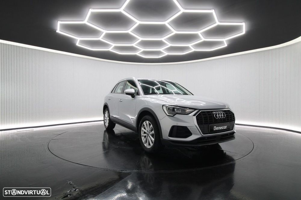 Audi Q3 45 TFSIe S tronic - 12