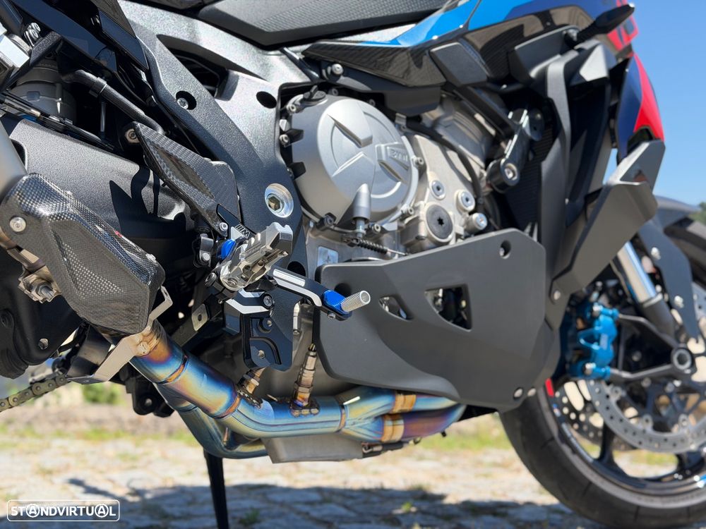 BMW M 1000 XR Pack M Carbono - 9