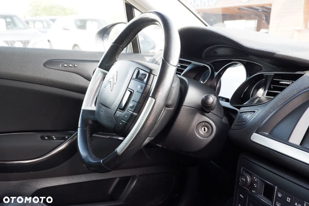Citroën C5 BlueHDi 180 S&S EAT6 Cross - 5