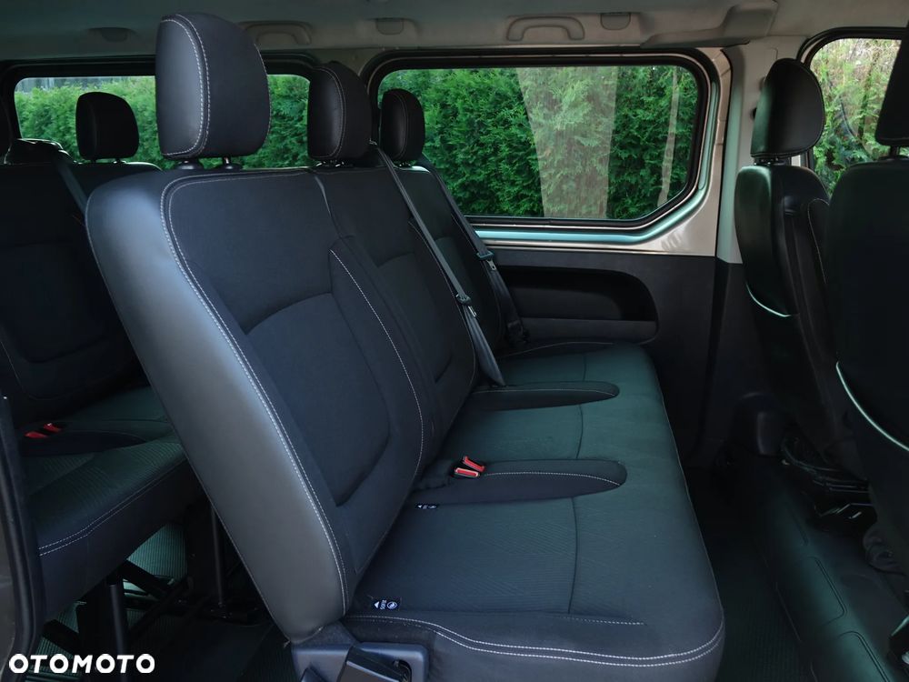 Renault Trafic Grand Passenger 3,0t Business - 11