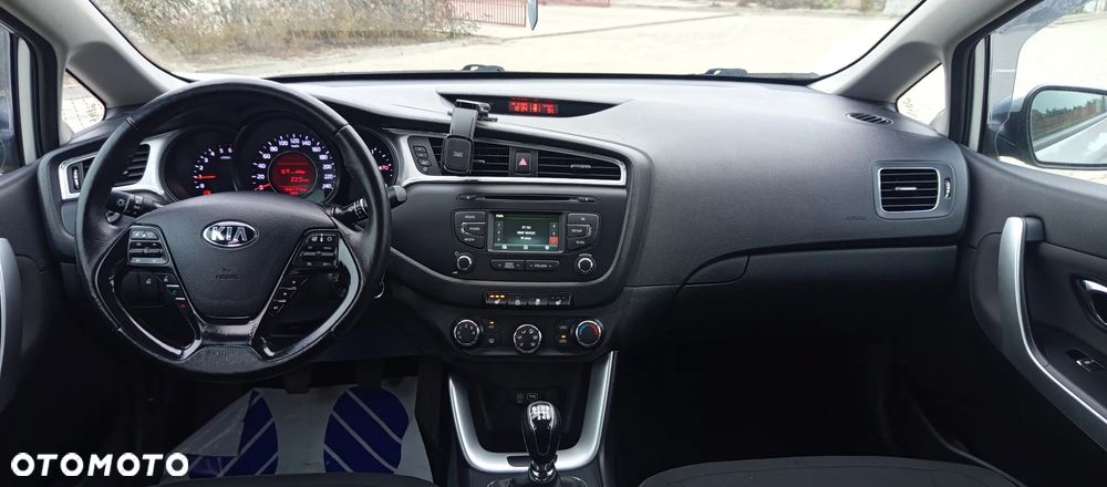 Kia Ceed 1.6 CRDi L - 7