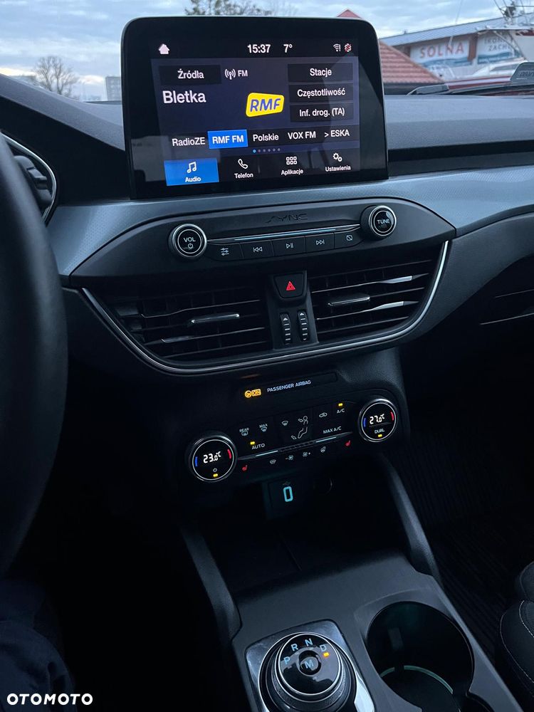 Ford Focus 1.0 EcoBoost Active - 22