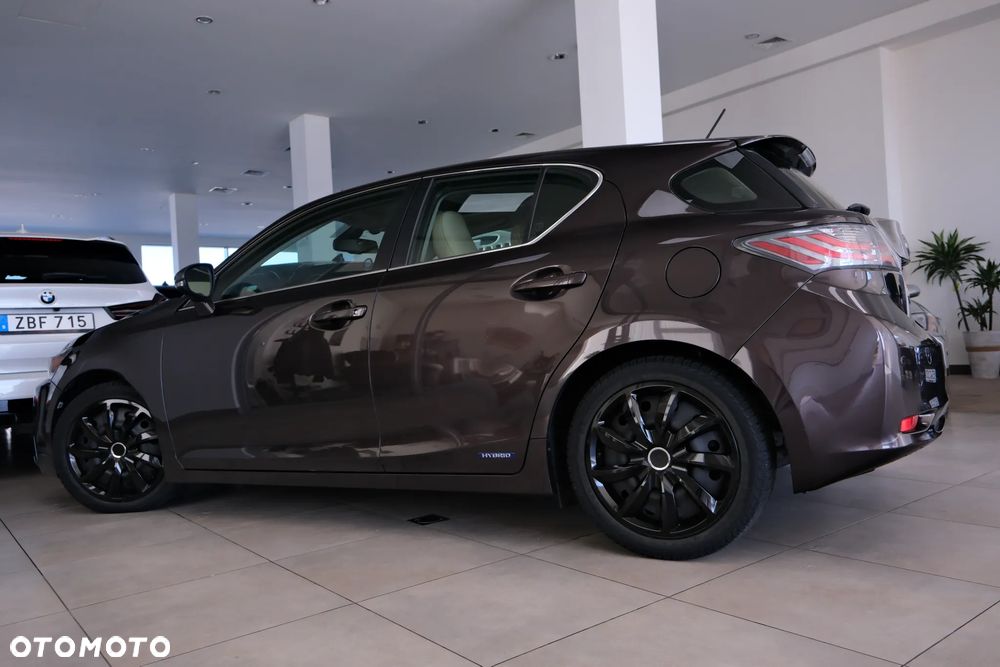 Lexus CT Impression Line - 10