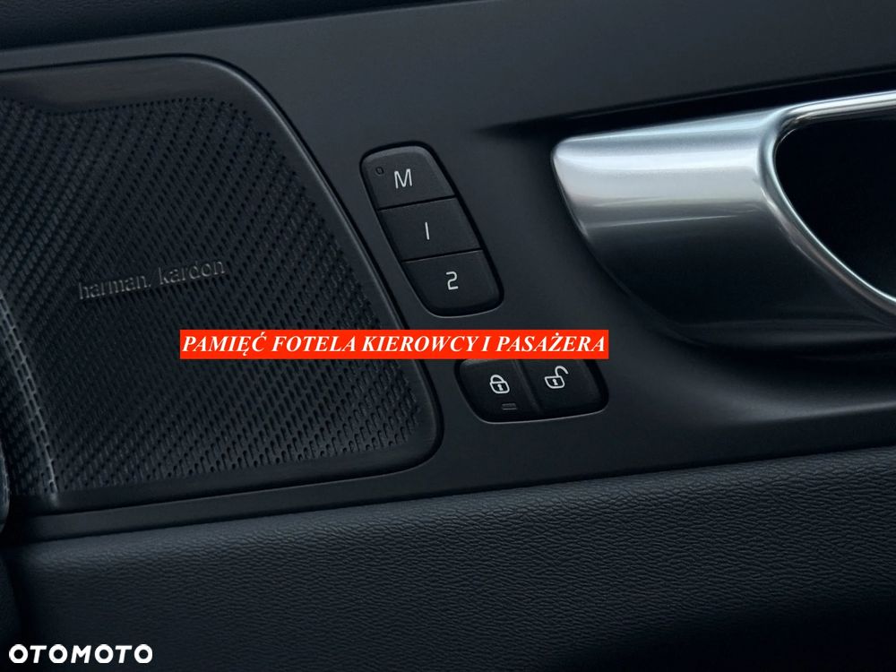 Volvo XC 60 B5 B AWD Geartronic RDesign - 15