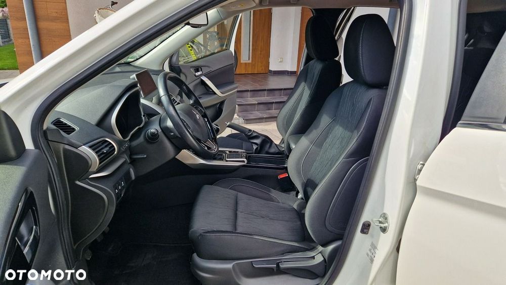 Mitsubishi Eclipse Cross - 23