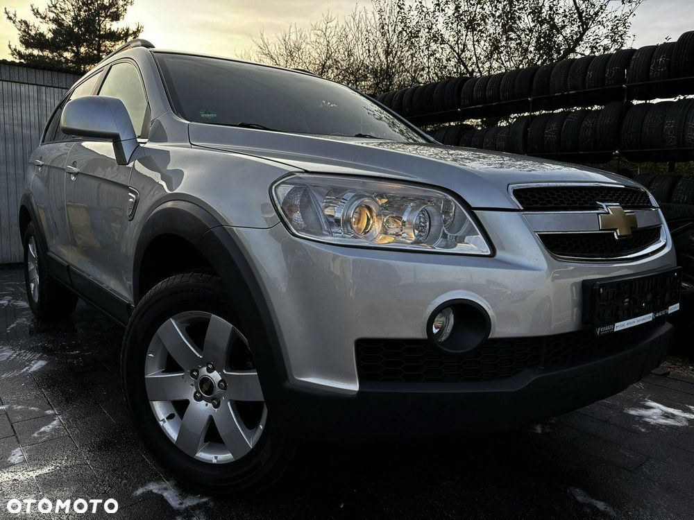 Chevrolet Captiva 2.0 2WD 5 Sitzer LS - 2