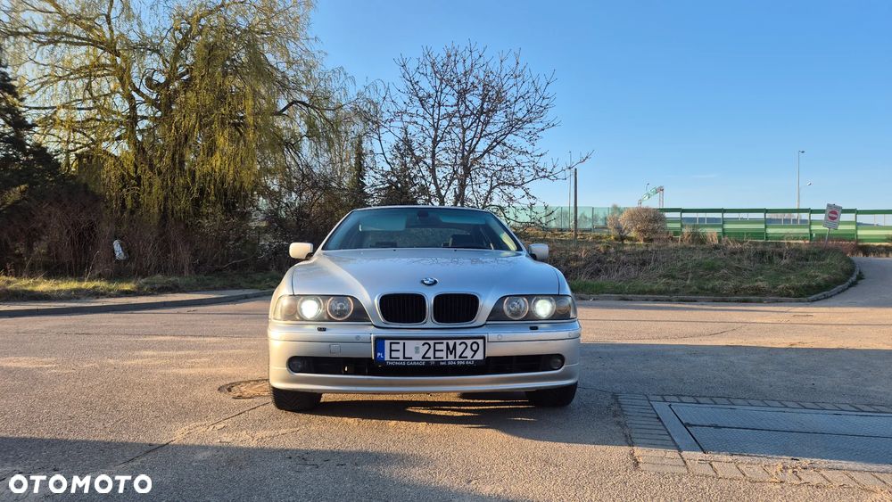 BMW Seria 5 - 8