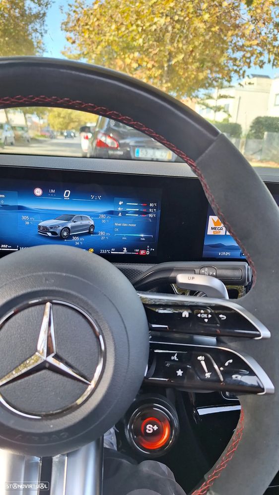 Mercedes-Benz A 45 AMG S 4Matic+ - 12