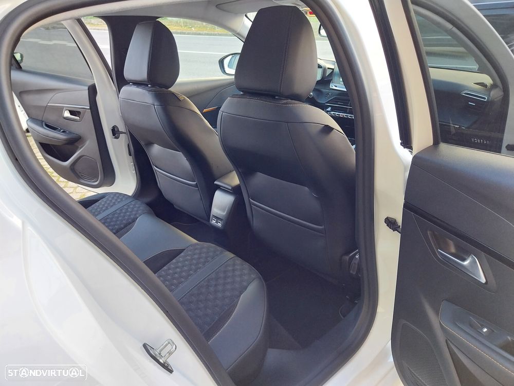 Peugeot 208 1.2 Allure - 15