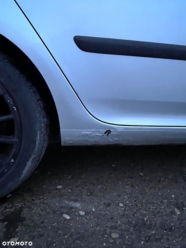 Volkswagen Golf 1.9 TDI Comfortline - 3