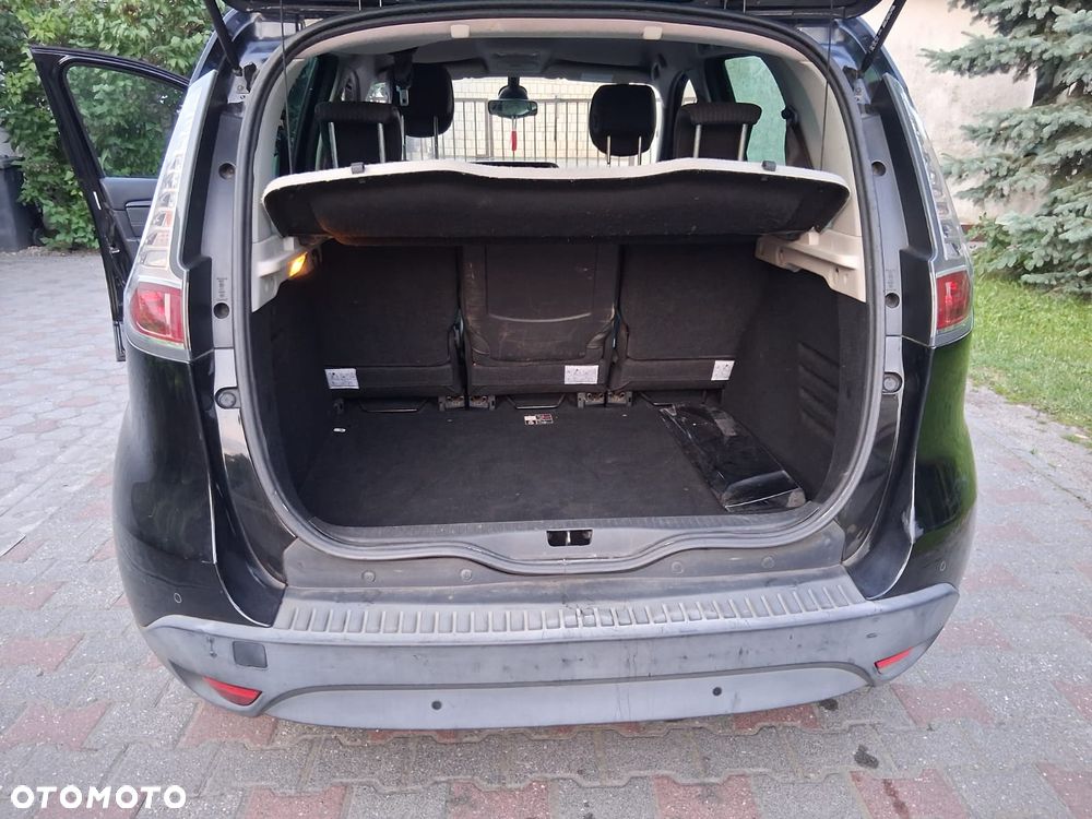 Renault Scenic 1.6 dCi Energy Bose Edition - 11