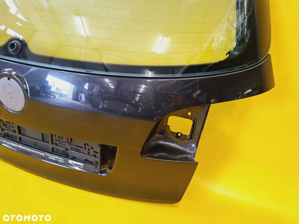 KLAPA TYŁ TYLNA POKRYWA BAGAŻNIKA SZYBA BAGAŻNIKA TYŁ VW GOLF V PLUS LAK: LC9Z NR478 - 8