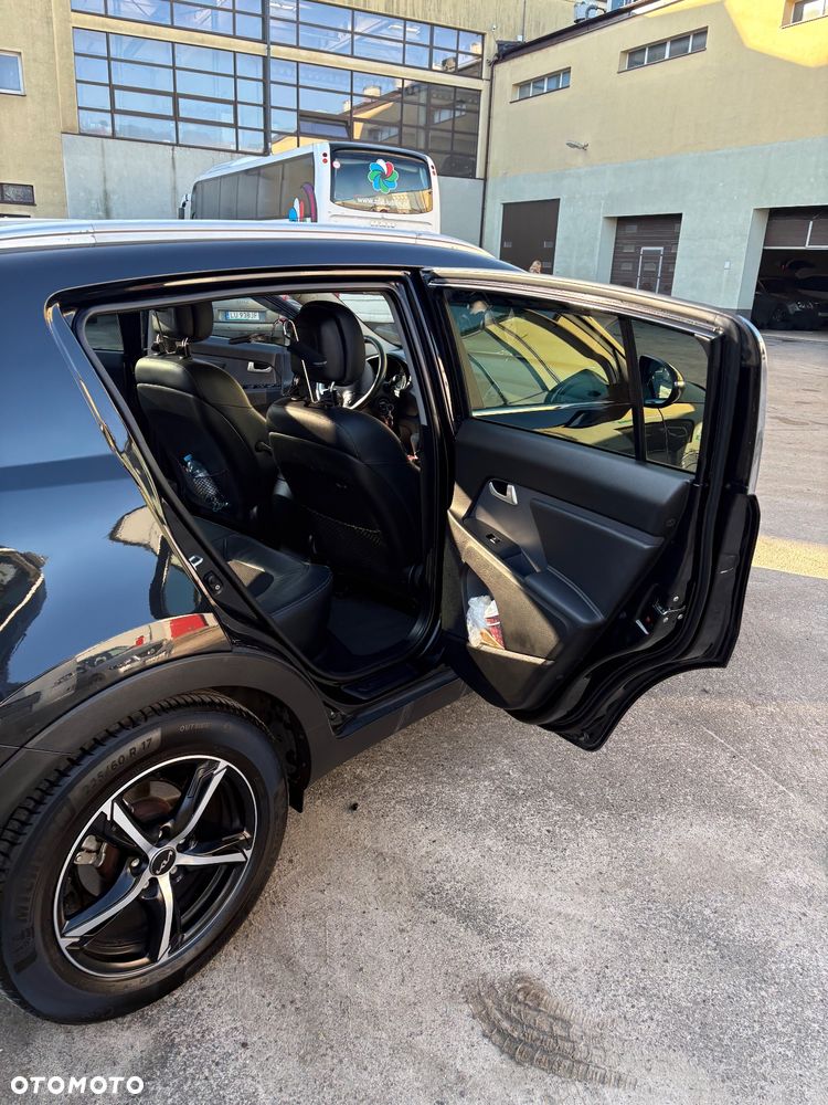 Kia Sportage 2.0 L - 20