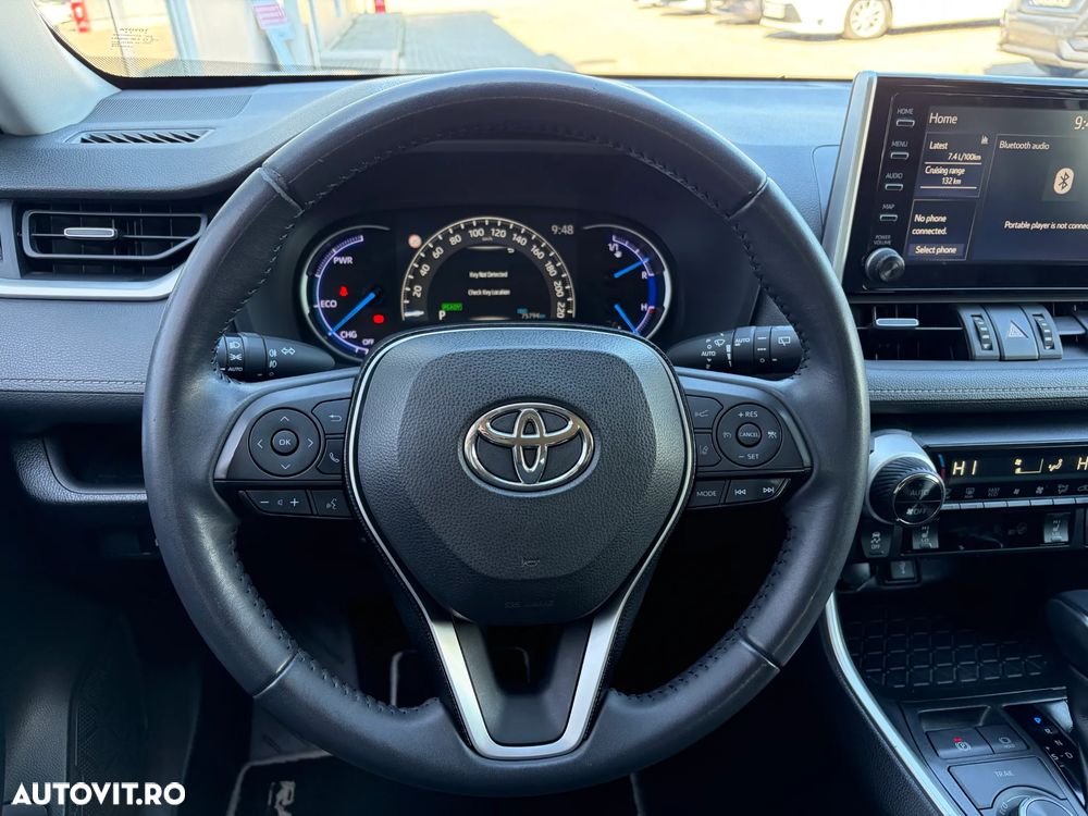 Toyota RAV4 - 16