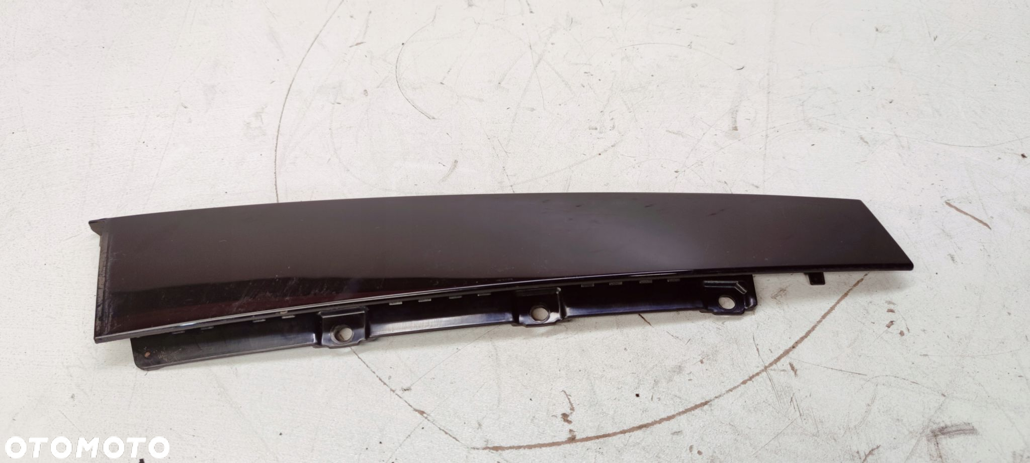 NAKŁADKA OSŁONA SŁUPKA AUDI A4 B9 L T 8W0839901 - 2