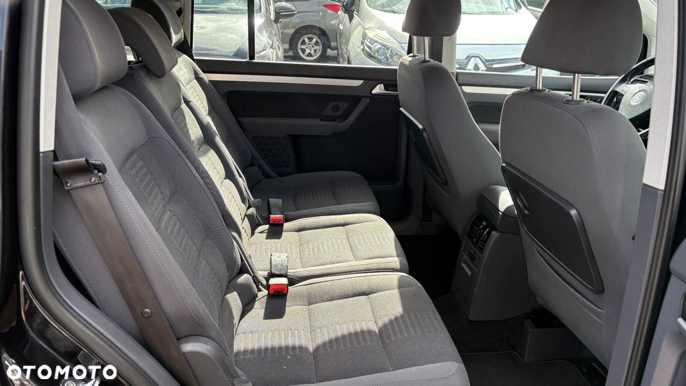 Volkswagen Touran 1.4 TSI DSG Highline - 14