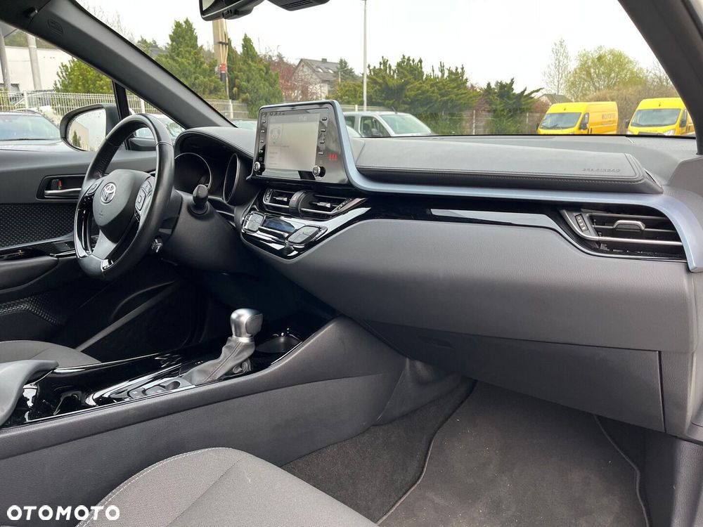 Toyota C-HR 2.0 Hybrid Style - 6