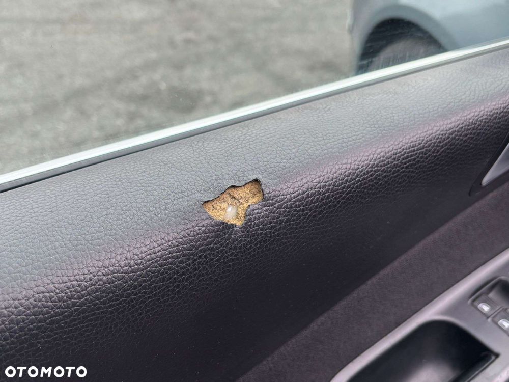 Volkswagen Passat 2.0 TDI DPF Comfortline - 16