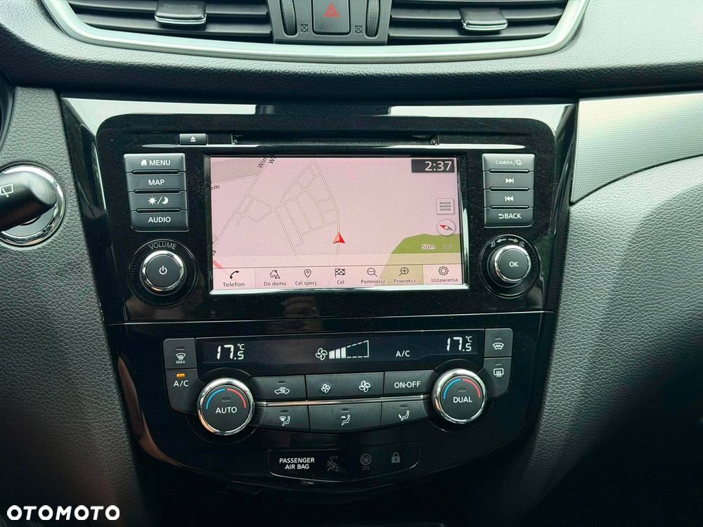 Nissan Qashqai 1.3 DIG-T Tekna - 33